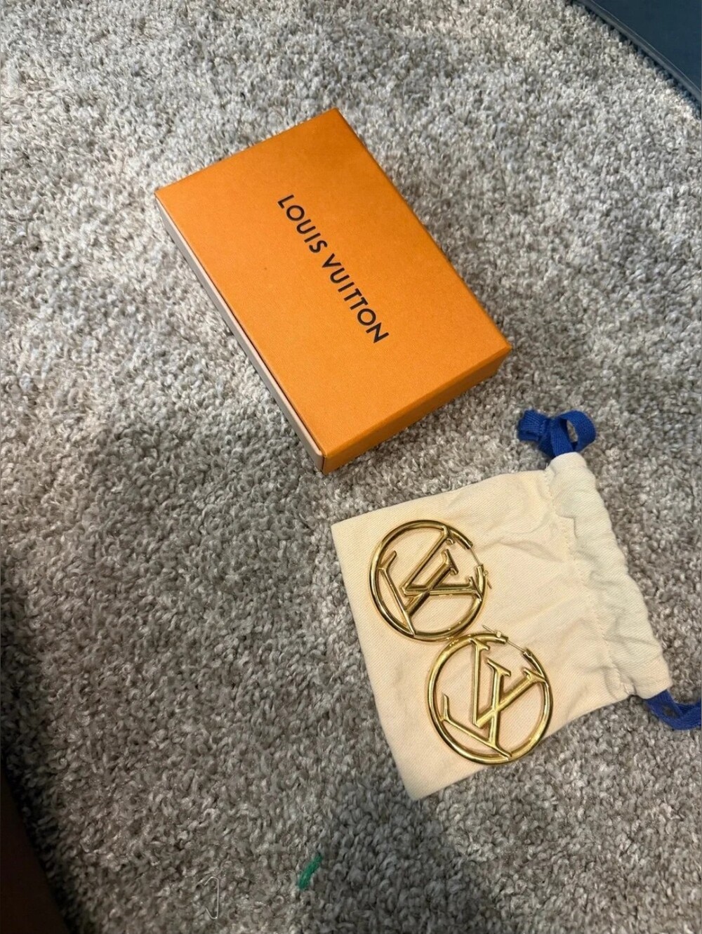 Louis Vuitton LV Hoop GM Earrings